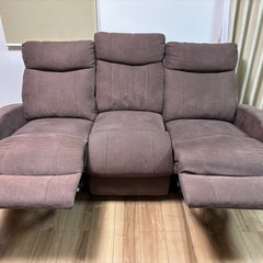 手動リクライニング式ソファの画像