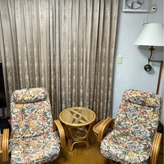 ラタン一人掛けソファ　回転式　
2セットの画像