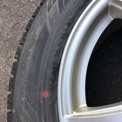 ヨコハマスタッドレスiG60　215／60R 17の画像