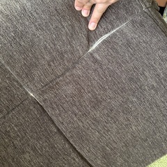 グレー ファブリック 3人掛けソファの画像