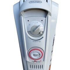 デロンギヒーター　D081569EFS　1500Wの画像