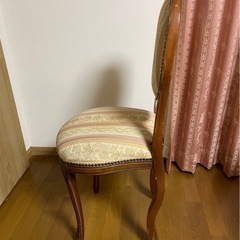ビンテージチェアの画像