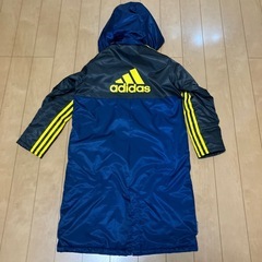 訳あり　adidasベンチコート　の画像
