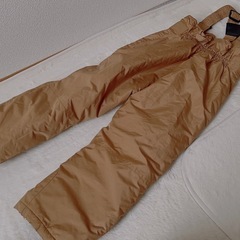 冬スキーウェアーの画像