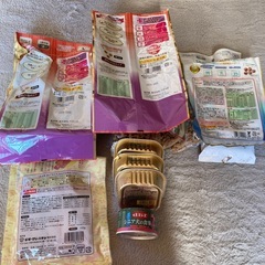 犬のえさの画像