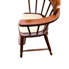 太平WINDSのようなベビーチェアハイチェアの画像