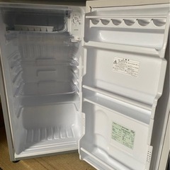 冷蔵庫75L 2022製の画像