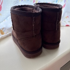 歩くと光るムートンの画像