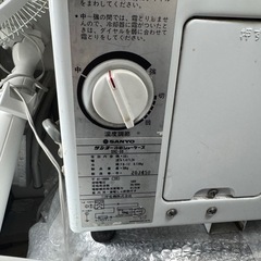 Real Goldデザインの冷蔵ショーケースになります。の画像