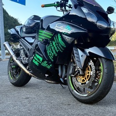 カワサキ　zzr1400
の画像