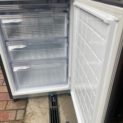 No.120 m SHARP２８０Ｌ大容量冷蔵庫の画像