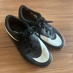 NIKE ナイキ ブラバータ II フットサルシューズ　22cm 室内　上履きの画像