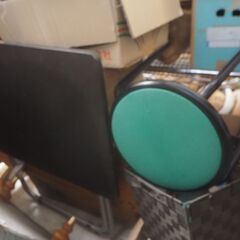 折りたたみテーブル、美品、天板７３ｘ５０、椅子２個付き、３点セットの画像