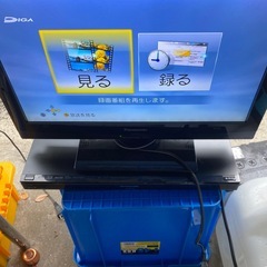 Panasonic 19型テレビ レコーダーの画像
