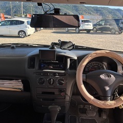 ★バッテリー新品交換済★  トヨタ プロボックスバン DXコンフォートパッケージ ベージュ全塗装 × リフトアップ × MUDSTARタイヤの人気カスタム仕様！ 街乗り〜アウトドアまで幅広く使える一台です。の画像