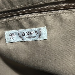 axes femme バッグの画像