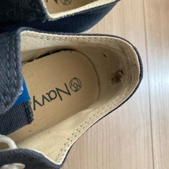 24センチスニーカーの画像