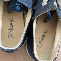 24センチスニーカーの画像