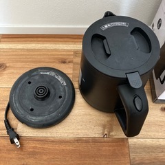 山善　電気湯沸かしポットの画像