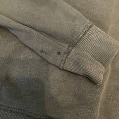 ユニクロトレーナー130の画像