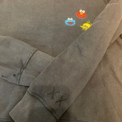 ユニクロトレーナー130の画像