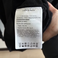 モンクレール MONCLER パーカーの画像