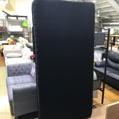 シングルベッド　脚付きスノコ　マットレスの画像