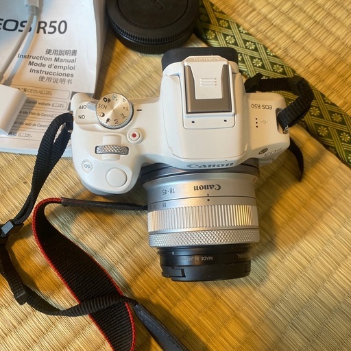 [新品同様] Canon EOS R50 (交渉可能) 