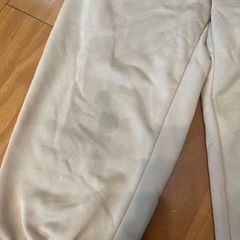 子供服とぬいぐるみの画像