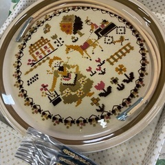 アンティーク品　MIKASAのお皿フォークセットの画像