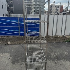 スチール棚の画像