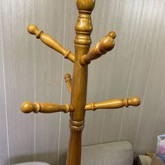 コートハンガー ポールハンガー 木製 の画像