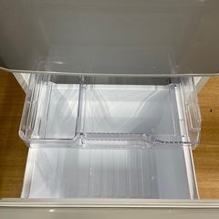 k25【三菱ノンフロン冷蔵庫】146ℓ　MR-P15Z-Sの画像