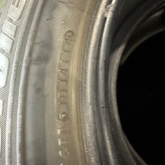 215/60r16 4本セット　ブリジストンスタッドレスの画像