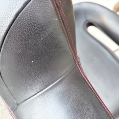 ウリドゥルチェア デスクチェア ワークチェア 骨盤矯正 ブラックの画像