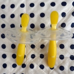 ピジョン　シリコン歯ブラシ　2本　の画像