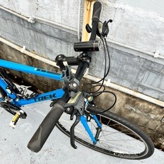 TREK FX2 自転車の画像