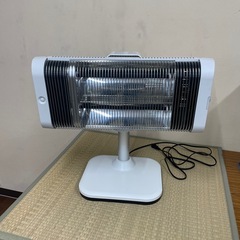 
明日は底冷え‼️コロナ　遠赤外線ストーブ　中古　美品の画像