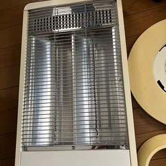 山善　遠赤外線カーボンヒーターの画像