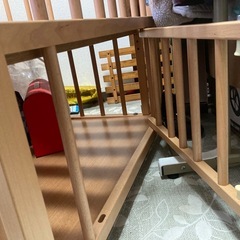 ベビーベッドの画像