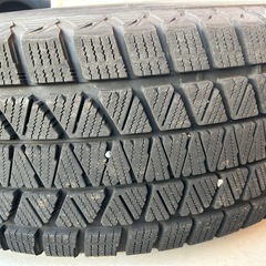 ブリヂストン BLIZZAK DM-V3 タイヤセット 265/60R18 の画像