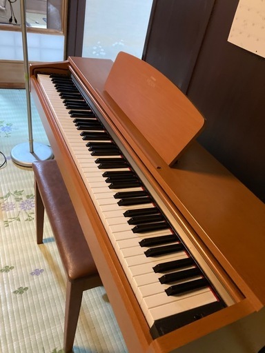 【美品】YAMAHA ARIUS YDP-160C イス付き／正常動作◎／ヘッドホンOK・ペダルOK