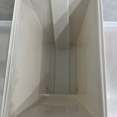 ニトリ ゴミ箱 ペダル式 30Lの画像