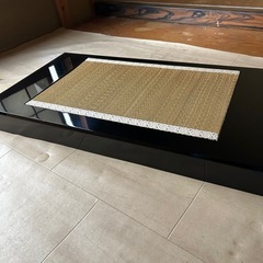 大きな台座の画像