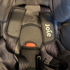 joie トラベルシステム チャイルドシートの画像