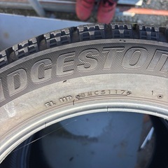 タイヤの画像