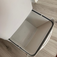 2段　ごみ箱の画像