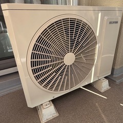 [値下げ交渉可]エアコン 6畳　アイリスオーヤマ　IAF-2205GF 2021年製の画像