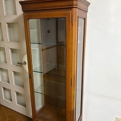 酒用飾り棚の画像