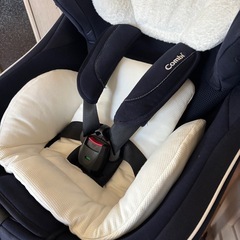Combi クルムーヴスマート　isofix 新生児から可能チャイルドシートの画像